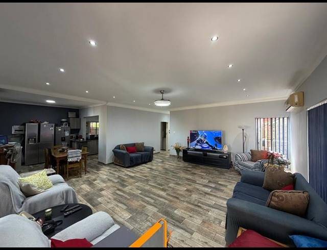 3 BEDROOM HOUSE FOR SALE IN DASPOORT